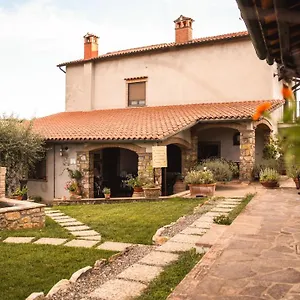  Alloggio per agriturismo L'antica Sosta Italia